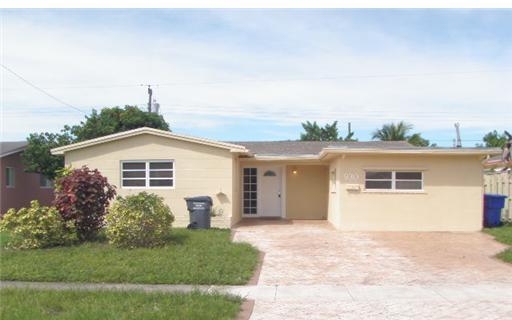 930 NW 74TH WY - Image 7247144