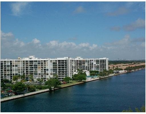 800 PARKVIEW DR # 311 - Image 11382652
