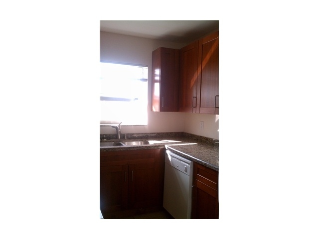 2521 PIERCE ST # 6 - Image 14268192